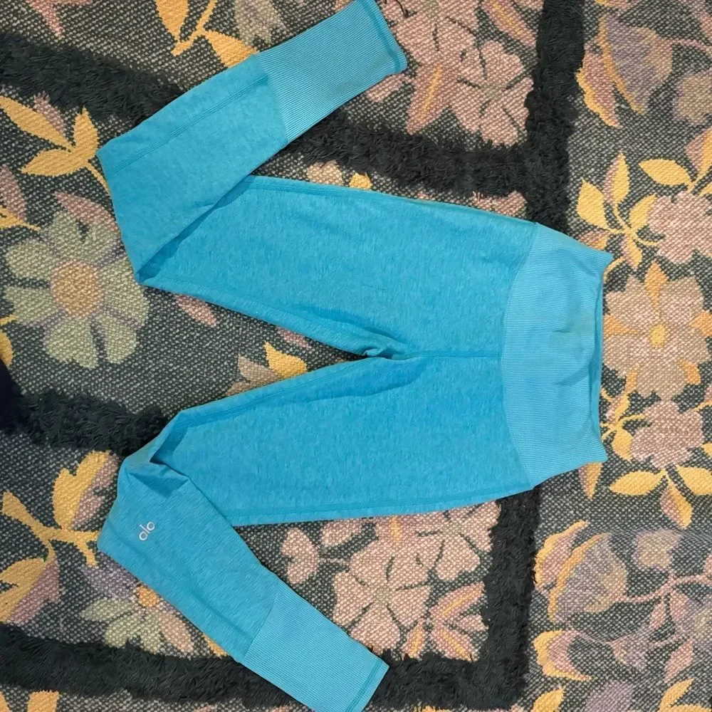 NWOT Alo Yoga High-Waist Chill Zone Lounge Legging in Bright Aqua Heather, Sz XS